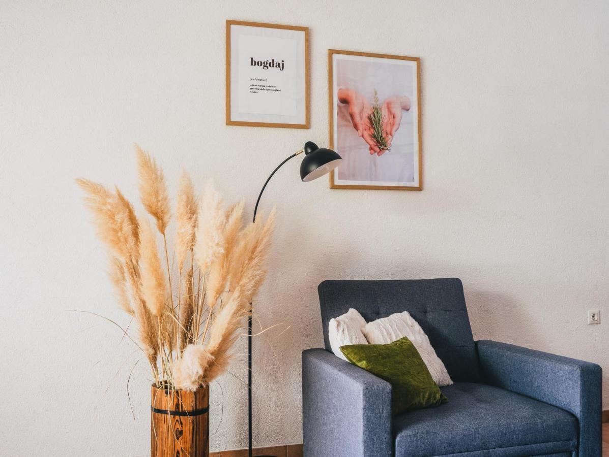 Lavanda Apartments & Room Sveti Lovreč Pazenatički Dış mekan fotoğraf