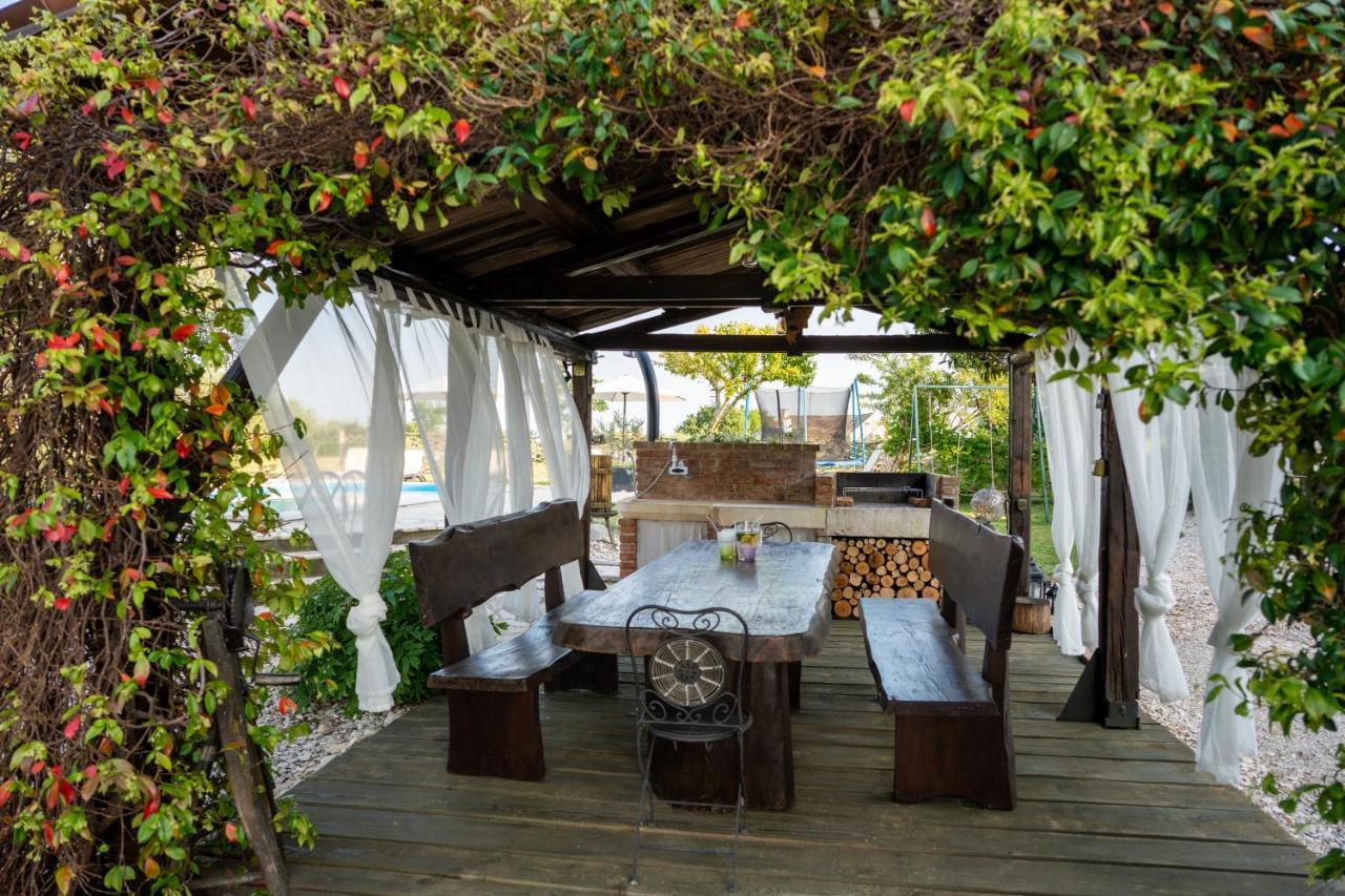 Lavanda Apartments & Room Sveti Lovreč Pazenatički Dış mekan fotoğraf