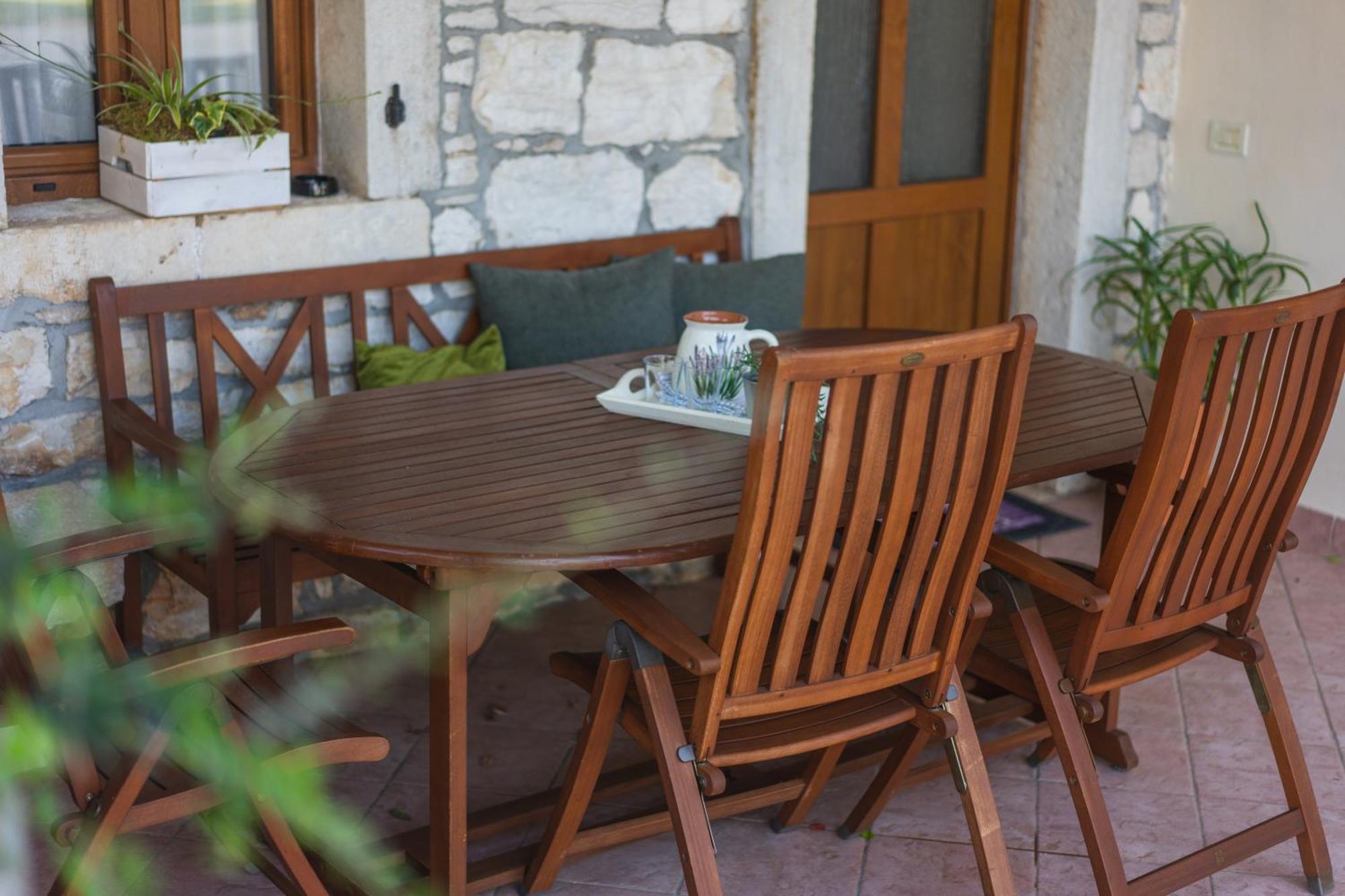 Lavanda Apartments & Room Sveti Lovreč Pazenatički Oda fotoğraf